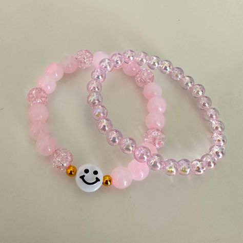 Handmade Gemstone Crystal Glass Beads Bracelets Set For Girl, Glass Beads Ideas, Glass Beaded Bracelets Ideas, Bracelet Ideas Glass Beads, Glass Beads Bracelet Ideas, Ideas De Pulseras Aesthetic, Crystal Bracelet Ideas, Bracelet Patterns Beads, Glass Bead Bracelet Ideas, Pink Seed Bead Bracelet