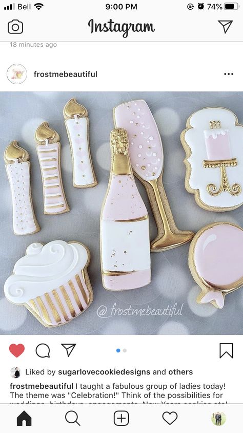 Champagne Bottle Royal Icing Cookies, Champagne Cookies Royal Icing, Champagne Glass Decorated Cookies, Champagne Bottle Sugar Cookies, Mimosa Cookies Decorated, Champagne Flute Cookies, Champagne Bottle Cookies Decorated, Champagne Sugar Cookies, Champagne Cookies Decorated