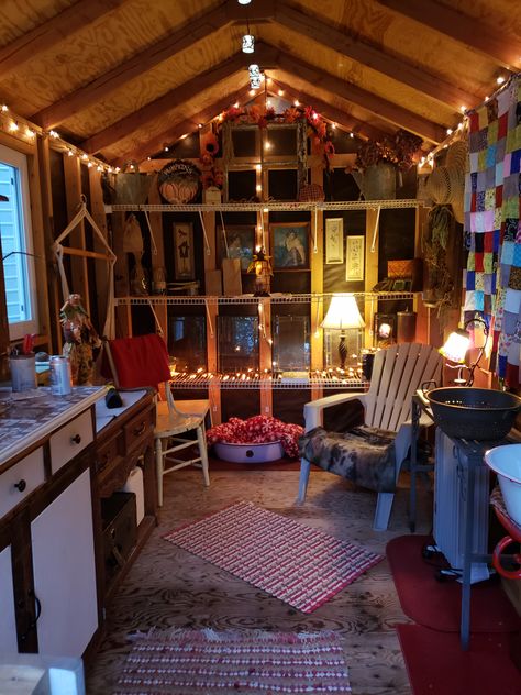 Garden Shed Living Space, Comfy She Shed Ideas, Cottage Shed Ideas Interior, She Shed Interior Aesthetic, Small Shed Studio, Small Shed Art Studio, Cute Shed Interior, She Shed Bookshelves, Clubhouse Interior Ideas