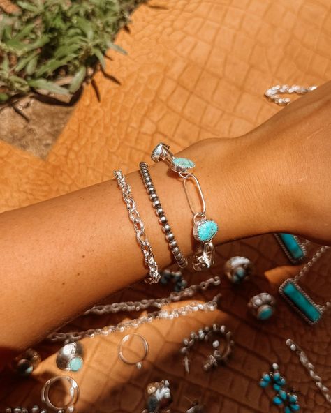 When life gets you down… add more turquoise 😉 ✨ . #western #westernwear #cowgirl #cowgirlstye #turquoise #turquoiseandsilver #turquoisebracelet #westernlifeandstyle #westernlifestyle #silverjewelry #westernboutique #horseshoejco #womenoftewest #womeninag #countryliving #jewelry Jewelry Stack, Turquoise Western, Jewelry Styling, Western Vintage, Western Boutique, Stacked Jewelry, Western Jewelry, Western Wear, Turquoise Bracelet