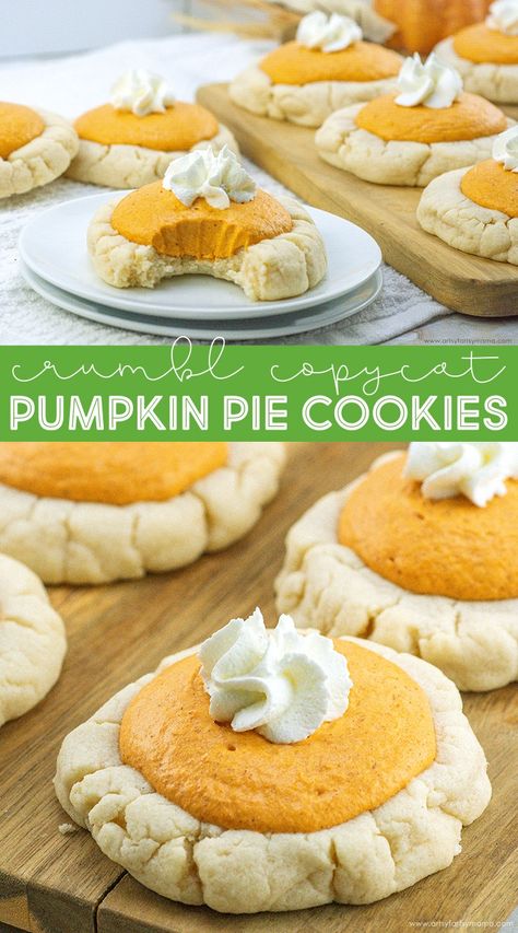 Crumbl Cookie Copycat Pumpkin, Pumpkin Pie Cookies Recipe, Pie Cookies Recipe, Crumbl Copycat, Crumble Cookie Recipe, Pumpkin Pie Cookies, Fall Cookie Recipes, Pie Cookies, Pie Crumble