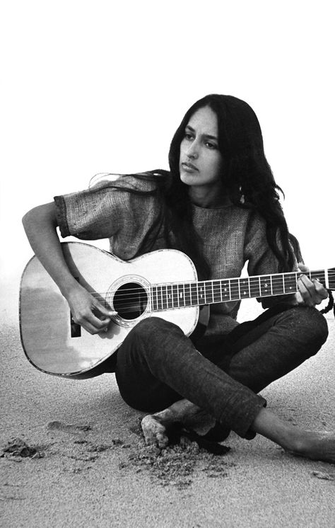 Joan Baez - Bob Dylan's song "It Ain't Me, Babe" was written for his former girlfriend Joan Baez http://youtu.be/4d8o8vNTNao Joan Baez, Joe Cocker, I'm With The Band, Janis Joplin, Folk Music, Pop Rock, Music Icon, Music Legends, Bob Dylan