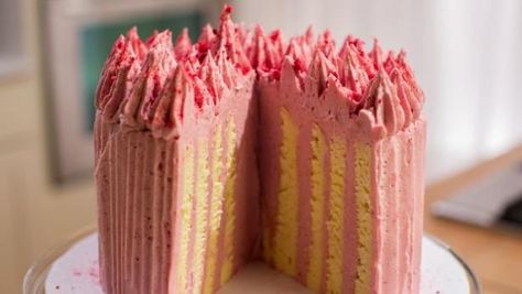 Get Lemon Sponge Vertical Layer Cake with Raspberry Buttercream Recipe from Food Network Lemon Sponge, Raspberry Buttercream, Freeze Dried Raspberries, Dried Raspberries, Raspberry Sauce, Zucchini Cake, Buttercream Recipe, Sponge Cake, Quick Bread