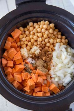 Chickpea Sweet Potato, Sweet Potato Stew, Potato Stew, Stewed Potatoes, Stew Recipe, Crock Pot Cooking, Sweet Potato Recipes, Vegan Dishes, Stew Recipes