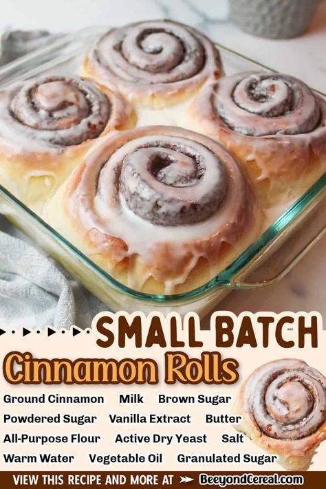 Ever want a cinnamon roll but don't want to make so many that you couldn't possibly eat them all? Been there done that and that's why this small-batch cinnamon roll recipe is perfect for a family or pair of individuals as it makes about 4 rolls. Cinnamon Rolls Small Batch, Cinnamon Roll For One, Small Batch Cinnamon Rolls, Batch Recipes, Cinnamon Roll Recipe Homemade, Baked Desserts, Breakfast Pastry, Small Batch Baking, Cinnamon Roll Recipe