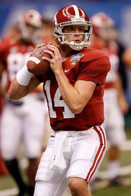 John Parker Wilson, QB; Holds most significant passing records in school history; #32 of Tide's top 50 Alabama College, Alabama Crimson Tide Logo, Alabama Football Roll Tide, Ducks Football, Sec Football, Auburn Football, Bama Football, Alabama Crimson Tide Football, Football History