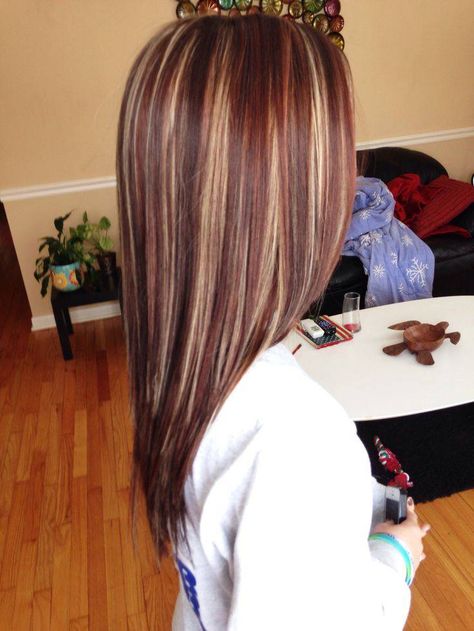 Hair Hair Color Red Highlights, Brown Hair With Highlights And Lowlights, Hair Highlights And Lowlights, Top Hairstyles, Burgundy Hair, Hair Color Highlights, Brown Blonde Hair, Brown Hair With Highlights, Hair Color And Cut