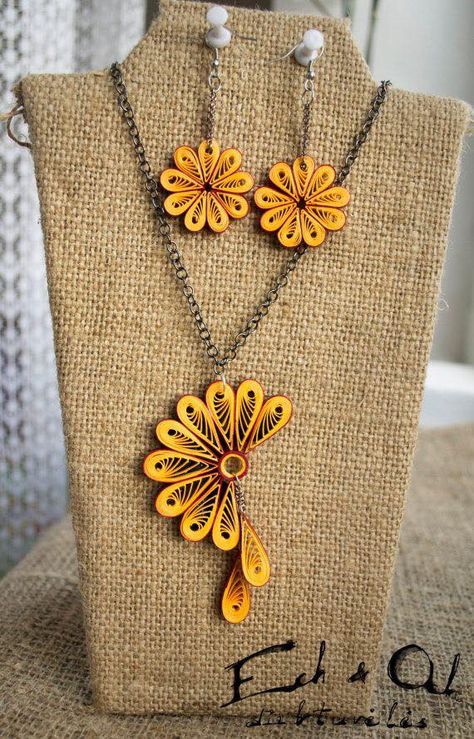 Quilling Necklace, Quilling Flower Designs, Paper Quilling Earrings, Paper Quilling Cards, Paper Quilling Jewelry, Origami And Quilling, Quilling Work, Paper Quilling Patterns, Quilling Earrings