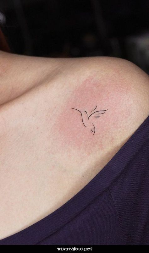 Small Hummingbird Tattoo, Tiny Bird Tattoos, Dna Tattoo, Long Lasting Temporary Tattoos, Tattoo Line, Petite Tattoos, Hummingbird Tattoo, Different Tattoos, Discreet Tattoos