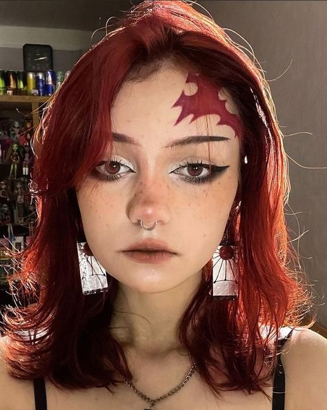 Halloween Anime Makeup, Red Hair Cosplay Ideas, Tanjiro Makeup, Anime Character Makeup, Red Hair Cosplay, Punk Japanese, Red Hair Anime Characters, 2000s Y2k Aesthetic, Y2k Aesthetic Grunge