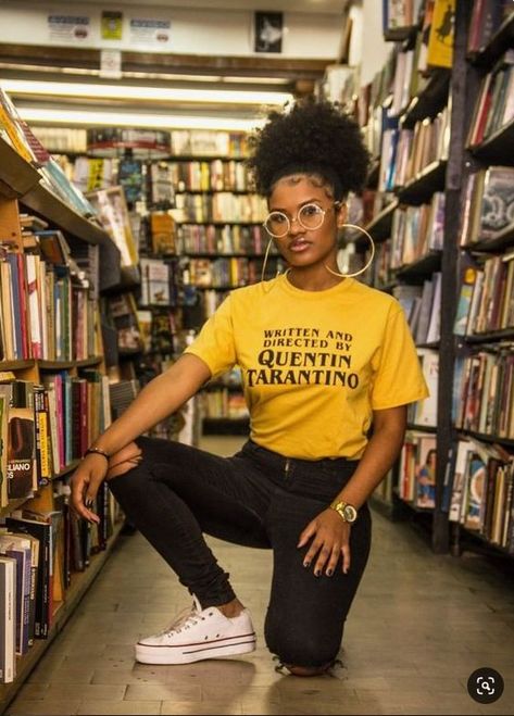 Written And Directed By Quentin, Directed By Quentin Tarantino, Dress Logo, Cinema Movie, Yellow Tees, Fashion Design Dress, Yellow T Shirt, Quentin Tarantino, Tee Outfit