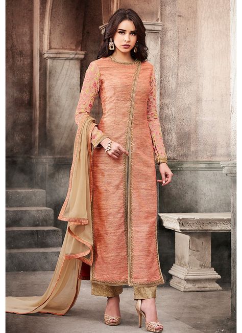 Peach and Beige Embroidered Silk Pant Suit features a gorgeous silk top alongside a jacquard bottom and chiffon dupatta. Embroidery work is completed with zari, thread, and stone. Indian Designer Dresses Party Wear, Long Frocks Indian Designer Dresses, Long Frocks Indian, Suits Design Latest, Indian Designer Dresses, Designer Suits Online, Celana Fashion, Peach Art, Salwar Designs