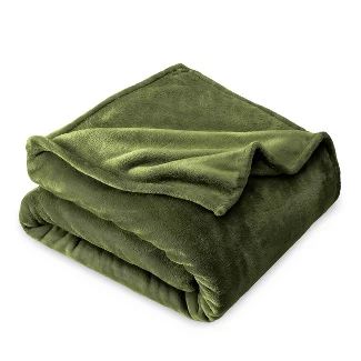 Green : Throw Blankets : Target Green Blanket, Queen Blanket, Fuzzy Blanket, Cozy Accessories, Microfiber Blanket, Green Bedding, Lightweight Blanket, Cozy Flannel, Stylish Home Decor