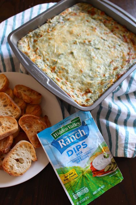 Ranch Spinach Dip, 12 Tomatoes Recipes, 12 Tomatoes, Spinach Dip, Spinach Recipes, Seasonal Food, Yummy Dips, Best Appetizers, Appetizer Dips