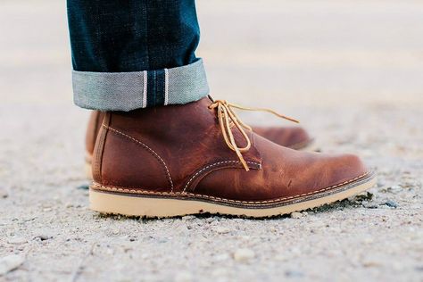 Best Men's Chukka Boots Chukka Boots Outfit, Best Boots For Men, Boots Men Outfit, Boots Outfit Men, Mens Chukkas, Red Wing Boots, Chukka Boots Men, Trendy Boots, Men’s Boots