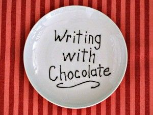 How To Write With Chocolate, Writing With Chocolate, Chocolate Writing, Baking Tricks, Cake Writing, Valentines Day Dinner, Special Desserts, Chocolate Icing, Melting Chocolate Chips