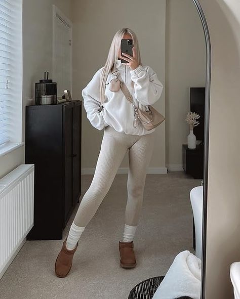 Top Influencer Picks for Fashion Uggs Fall, Airport Outfits, Winter Fashion Outfits Casual, Outfit Inspo Casual, Casual Preppy Outfits, Cute Lazy Day Outfits, Trendy Outfits For Teens, Outfits 2023, Outfit Look