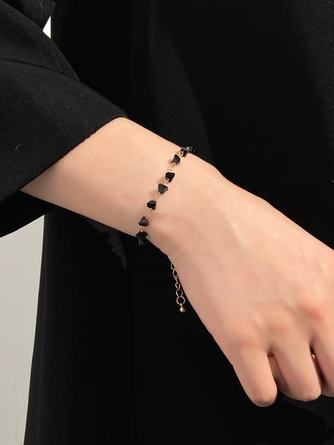 Black Fashionable Collar  Plastic   Embellished   Women's Fashion Jewelry Black Aesthetic Bracelets, Black Bracelet Women, Batu Kerikil, Iphone Lifestyle, Classy Jewellery, Simplistic Jewelry, Body Jewelry Diy, Black Beaded Bracelet, Diamond Bracelet Design