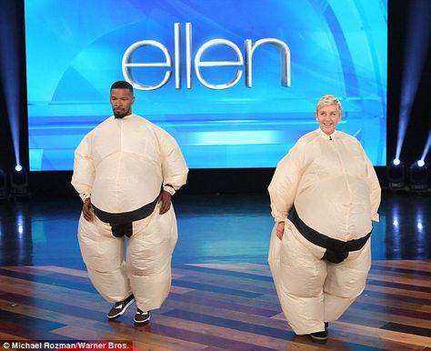 Jamie Foxx in blow up sumo wrestler costume for funny charades game Sumo Wrestler Costume, Sumo Costume, Blow Up Costumes, Wrestler Costume, Wednesday Show, Ny Party, Bubble Soccer, Charades Game, Aim In Life