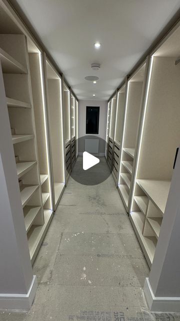 Derek Joseph Barrett on Instagram: "Walk in fitted last week just waiting on carpet now. @newstylelights LEDs tracks from @gammafittings.uk and @finsauk Lino Cancun internals @hafeleuk Matrix push to open runners #derekbarrettdesign #cabinetmaker #fittedfurniture #homedecor #bedroomdecor #interdesign #bespokedesign #bespokefurniture #newhome #newbuild #Renovation #shelife #walkinwardrobe #walkincloset #bespokewardrobe #wardrobegoals #woodwork #homedecor" Master Walk In Robe, Walking In Wardrobe, Walking Closet Design Ideas, Bedroom With Walking Wardrobe, Walking Closets Ideas, Large Walk In Wardrobe, Walkin Closets Design Ideas, Walk In Cupboard Ideas Bedrooms, Bedroom Ideas With Walk In Closet