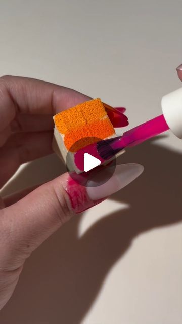 SHEIN.COM on Instagram: "Hot Tip For Your Tips: just paint, dab, and set to nail a stunning ombre sunset look like @lightslacquer with this sponge hack 🧡🩷🌅  #SHEINinspo" Ombre With Sponge, How To Do Ombre Nails With Sponge, Ombre Nails Sponge, Sponge Dabbing Painting, Ombre Nails With Sponge, Ombre Nail Designs 2024, Sponge Nail Art Designs, Sunset Nails Ombre, Sunset Ombre Nails