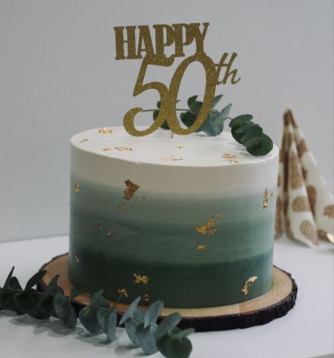 Cake Designs For 80th Birthday Man, Happy 80th Birthday Cakes For Men, Green Cake Design For Men, Green Cake Ideas Simple For Men, Simple 30th Birthday Cake For Men, Simple Men Cake, 34th Birthday Cake For Him, 80th Birthday Cake Man, Green Cake For Men