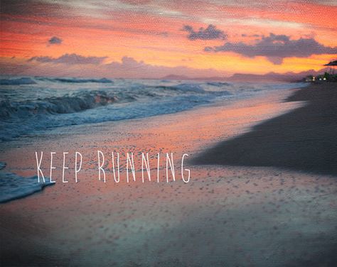 Photography Bedroom, Running Posters, Running Motivation Quotes, Quote Wall Decor, Why I Run, Running On The Beach, Decor Photography, Purple Decor, Runner Girl