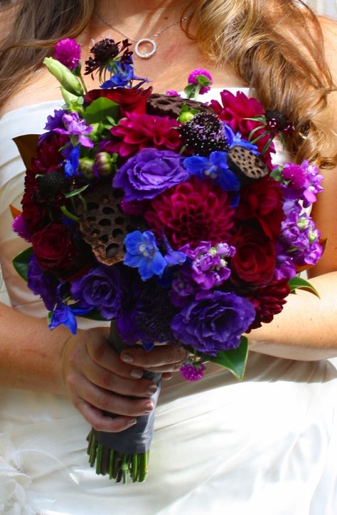 wedding Bouquet Burgundy, Indian Wedding Flowers, Wedding Flower Guide, Purple Wedding Bouquets, Red Bouquet Wedding, Jewel Tone Wedding, Purple Bouquet, Brides Bouquet, Flower Guide