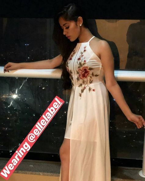 Omg😘😘😘 @jannatzubair29 #jannatzubair29 #jannatzubair #panktisharma #pankti #ahankti #tuaashiqui Dress For Freshers Party, Freshers Party Outfit College, Freshers Party Outfit, Zannat Zubair, Short Frocks For Women, Freshers Party, Party Outfit College, Short Frocks, Outfit College