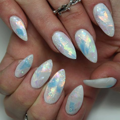 Matte White Opal Glow Nails Opal Nail Polish, Engagement Nails, Opal Nails, Nail Art Glitter, Glow Nails, Manicure Y Pedicure, Glitter Nail Art, Chrome Nails, Gold Nails