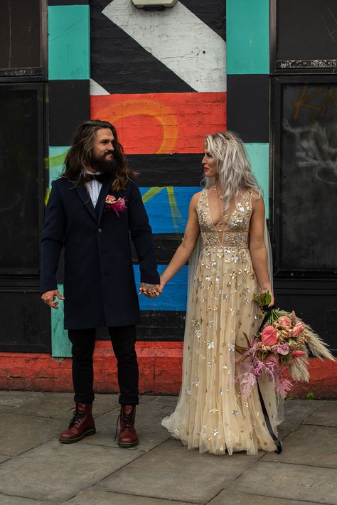 Alternative Colour Wedding Dress, Colorful Urban Wedding, Coloured Wedding Dress Alternative, Wedding Looks For Bride, Wedding Dresses Unique Nontraditional, Eclectic Wedding Dress, Rock Wedding Dress, Different Color Wedding Dresses, Funky Wedding Dress