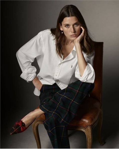 Polo Ralph Lauren Holiday Spirit 2023 Lensed by Steven Pan — Anne of Carversville Plaid Shoes Outfit, Ralph Lauren Outfits Women, Ralph Lauren Photoshoot, Polo Ralph Lauren Women Outfits, Vivienne Rohner, Oxford Shirt Outfit, 2023 Celebration, Ralph Lauren Holiday, Ralph Lauren Looks