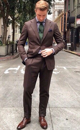 Dapper! Suit With Dark Green Tie, Brown Shoes Men Outfit, Shoes Men Outfit, Office Outfit Men, Men Outfit Inspiration, Brown Shoes Outfit, Dark Green Tie, Brown Suits For Men, Beard Suit