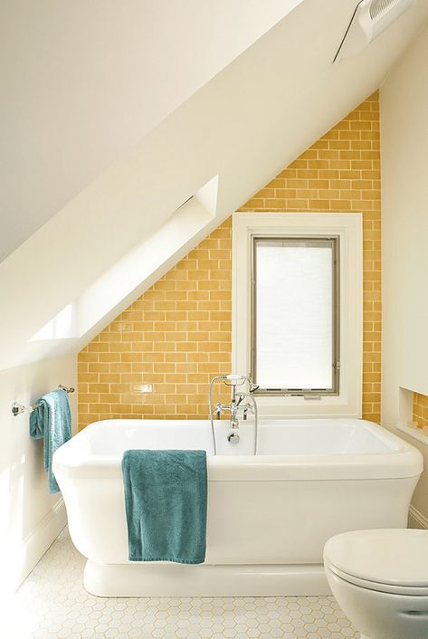 15 Attic Bathrooms to Inspire Your Next Renovation Attic Bathrooms, Small Attic Bathroom, Turquoise Bathroom, Small Attic, Eclectic Bathroom, Yellow Tile, Attic Bathroom, Attic Design, Bad Inspiration