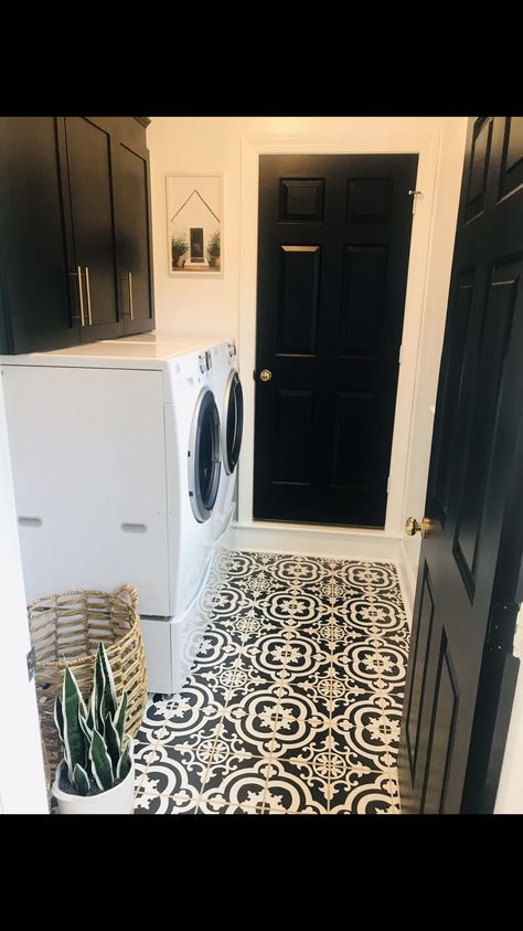 Laundry Black Appliances, Black And Tan Laundry Room, Black And White Laundry Room Rug, Black White And Brown Laundry Room, Black White And Gold Laundry Room, Black And Gold Laundry Room Ideas, Black And White Laundry Room Tile, Black White Gold Laundry Room, Black Doors Gold Hardware