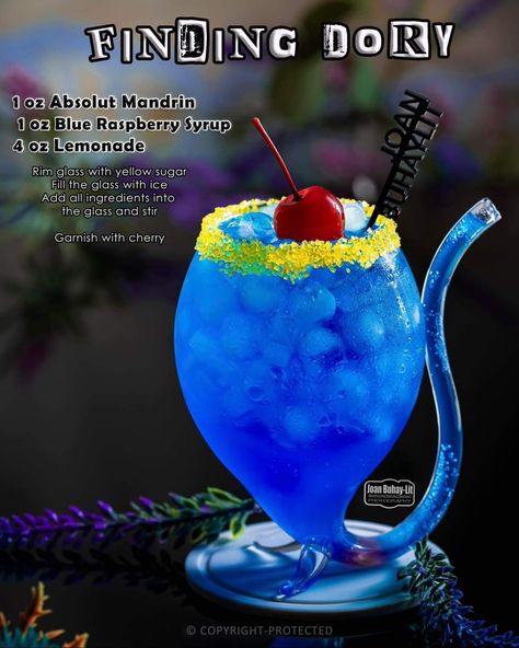 Disney Alcoholic Drinks, Unique Alcoholic Drinks, Bar Drink Recipes, Fun Halloween Drinks, Bartender Drinks Recipes, Smoked Cocktails, Disney Drinks, Fun Drinks Alcohol, Pretty Alcoholic Drinks