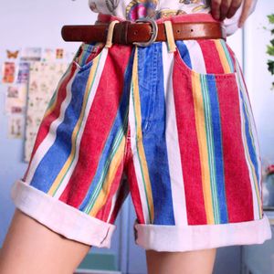 FREE Shipping Pastel Pink High Waist Ripped Denim Shorts on Storenvy Womens Outfit, Diy Vetement, Fashion Shorts, 90's Fashion, Retro Shorts, Grunge Look, Mode Inspo, Tomboy Fashion, Color Shorts