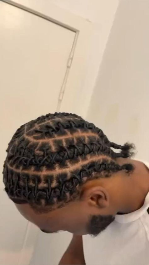 Dread Braids Men, Twist Men, Men's Braids, Braided Designs, Dreads Short Hair, Twist Hair Men, Mens Twists Hairstyles, Barrel Twist, Cornrow Braids Men