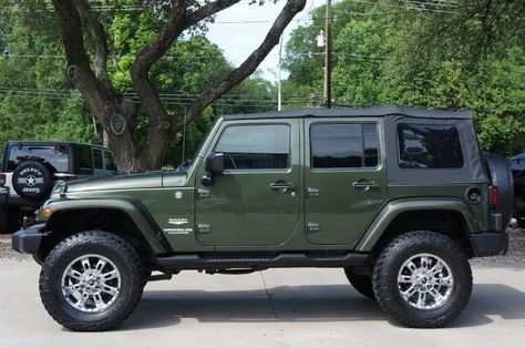 Green Jeep Wrangler Jeep Army Green, Forest Green Jeep Wrangler, Dark Green Jeep Wrangler, Olive Green Jeep, Sage Green Jeep, Dark Green Jeep, Jeep Wrangler 4 Door, Green Jeep Wrangler, Jeep Wrangler 2007