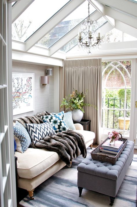 Small Conservatory Interiors, Small Conservatory, Conservatory Decor, Conservatory Interior, Conservatory Ideas, Best Home Interior Design, Sunroom Decorating, Sunroom Designs, Beautiful Windows