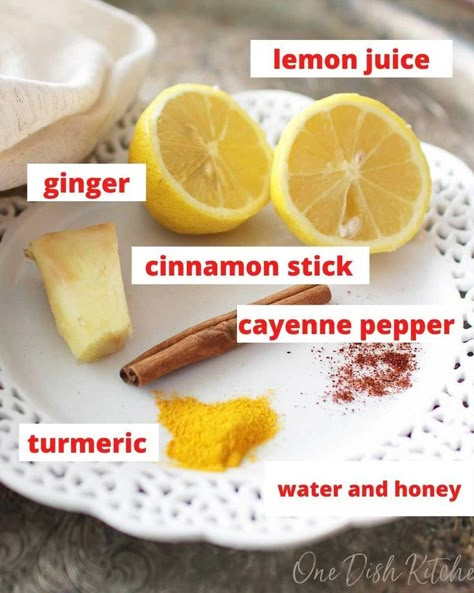 Ginger Tumeric Tea, Tumeric Tea Recipe, Ginger Lemon Honey Tea, Ginger Turmeric Tea, Honey Lemon Tea, Ginger Lemon Tea, Cinnamon Drink, Turmeric Tea Recipe, Turmeric Drink