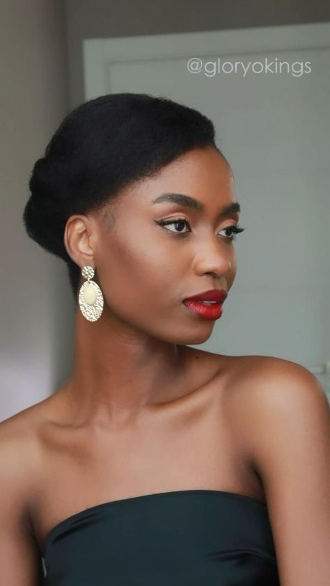 Fancy Hairstyles For 4c Hair, Natural Hair Styles Professional, Styling African Natural Hair, Natural Hair Updo Easy 4c, Simple Natural Hairstyles 4c Hair, 4c Updo Hairstyles, Simple 4c Hairstyles, Classy Natural Hairstyles Black Women, Hairstyle On 4c Hair