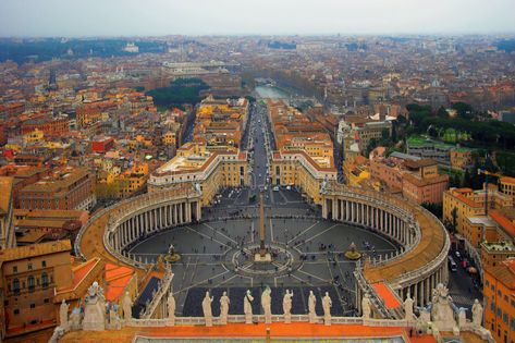 Saint Peter's Square in Rome. Saint Peter's Square, or Saint Peter's Piazza in R , #Aff, #Square, #Peter, #Saint, #Italy, #Piazza #ad Saint Peter Square, Saint Peter, Best Resume Template, Best Resume, Paris Skyline, Rome, Stock Images, Italy, Square