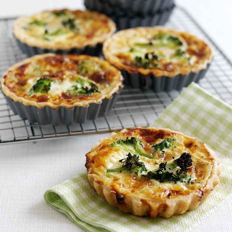 Broccoli & Stilton Quiches - Dairy Diary Quiche Recipes Healthy, Boiled Fruit Cake, Broccoli Quiche, Baked Custard, Quiche Recipes, Most Popular Recipes, Batch Cooking, Fabulous Foods, Low Calorie Recipes