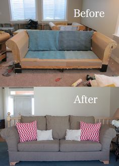 DIY:  Reupholster those ugly couches once and for all!  It's EASY!  Complete and detailed tutorial from doityourselfdivas.blogspot.com Reupholster Couch, Palette Patio, Miniature Couch, Strip Fabric, Couch Diy, Pallet Couch, Reupholster Furniture, Upholstery Diy, Diy Couch