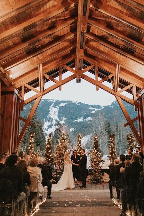 Lodge Wedding Venues, Winter Destination Wedding, Snowy Wedding Venues, Mountain Wedding Winter, Nita Lake Lodge Wedding, New England Winter Wedding, Alaska Wedding Venues, Barn Winter Wedding, Winter Lodge Wedding