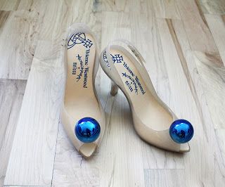 laws of general economy: Vivienne Westwood Anglomania + Melissa Lady Dragon Globe Slingbacks, Size 9 Melissa Heels, Vivienne Westwood Melissa, Alexandra Pereira, Closed Toe Heels, Vivienne Westwood Anglomania, Melissa Shoes, Costume Shoes, Fashion Slippers, Chic Shoes