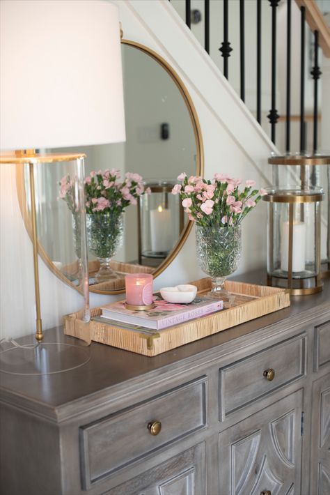 Styling an entry way table with pink touches is such a sophisticated way to adorn your home for Valentine's Day! Valentines Console Table Decor, Valentines Entry Table Decor, Valentine’s Day Entry Table, Valentines Entry Table, Spring Console Table Decor, Feminine Entryway, Bedroom Console Table Decor, Valentines Entryway Decor, Valentines Living Room Decor