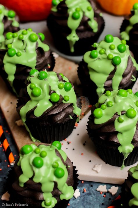 Science Cupcakes, Slime Cupcakes, Cherry Bakewell Cupcakes, Gin And Tonic Cupcakes, Lemon Drizzle Cupcakes, Twix Cupcakes, Mini Victoria Sponge Cakes, Chocolate Slime, Chocolate Fudge Cupcakes