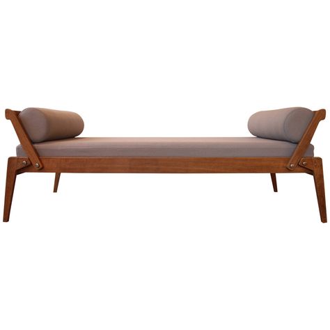 French Daybed, Steel Lounge Chair, Daybed Design, Modern Daybed, Contemporary Bench, Wooden Sofa Designs, Modern Sofa Living Room, Wood Daybed, Chaise Lounges